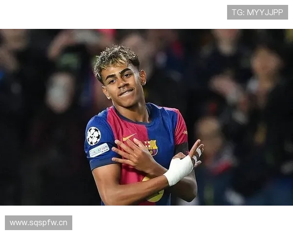 拉明·亚马尔15岁巴萨首秀解析