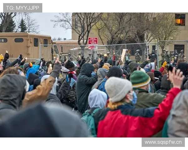 瓦伦西亚面临球迷持续抗议考验，对球队赛季表现与赛场环境形成制约