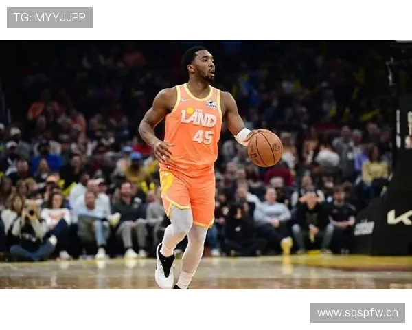 多诺万·米切尔挡拆突破拉开进攻空间显著提升球队得分效率